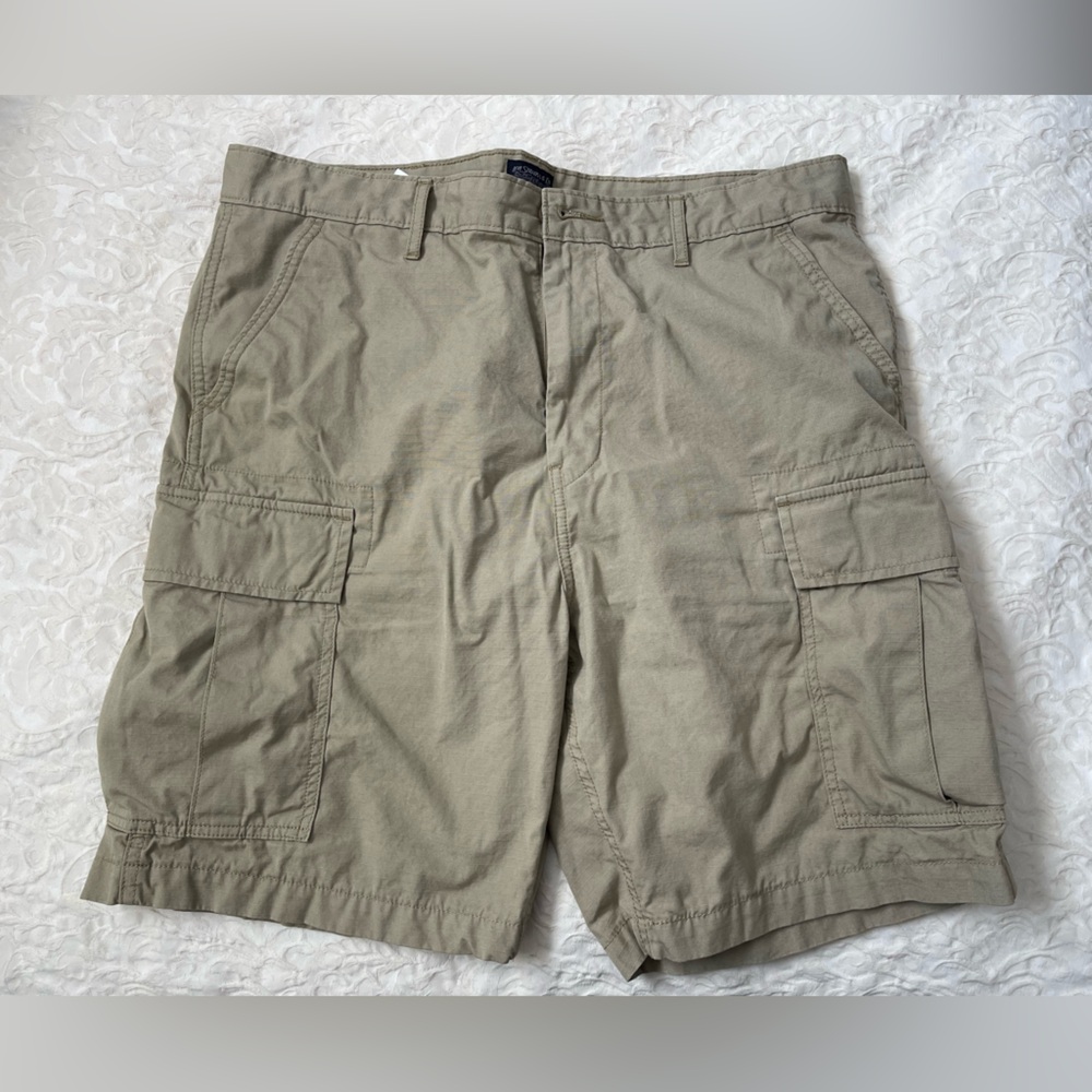 Levi's Men's Khaki Cargo Shorts